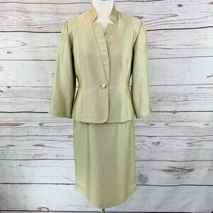 Jessica Howard gold 2 piece suit dress jacket
